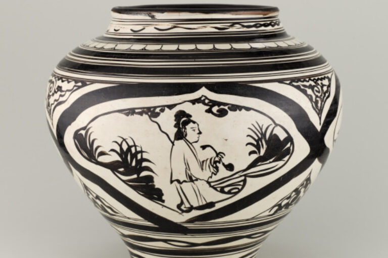 Cizhou Wine Jar with Buddhist, Daoist and Confucian Decoration