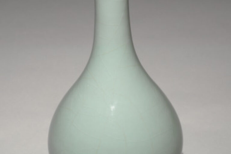 Hu-Shaped Vase