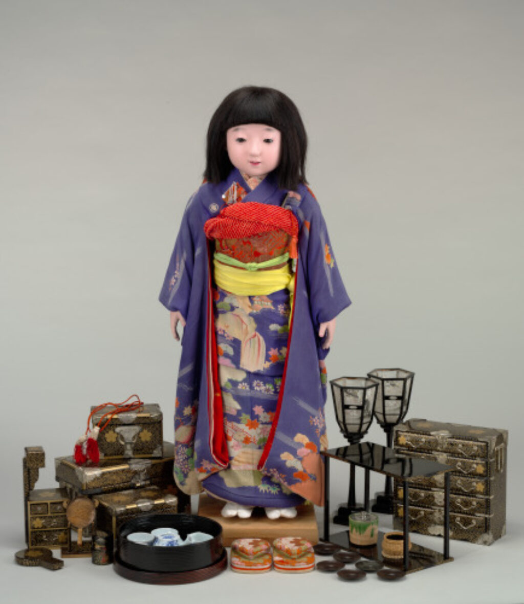 Miss Hiroshima Friendship Doll - Image 9