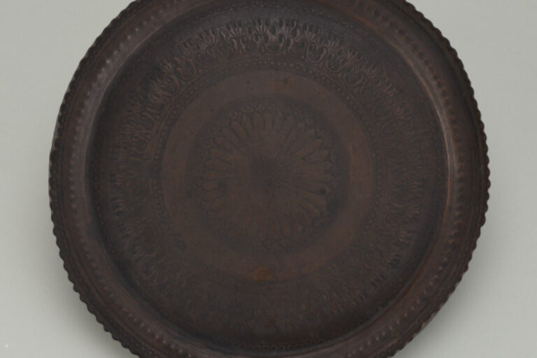 Ritual Offering Tray (Puja Thali) with Chiseled Floral Design and Crimped Rim