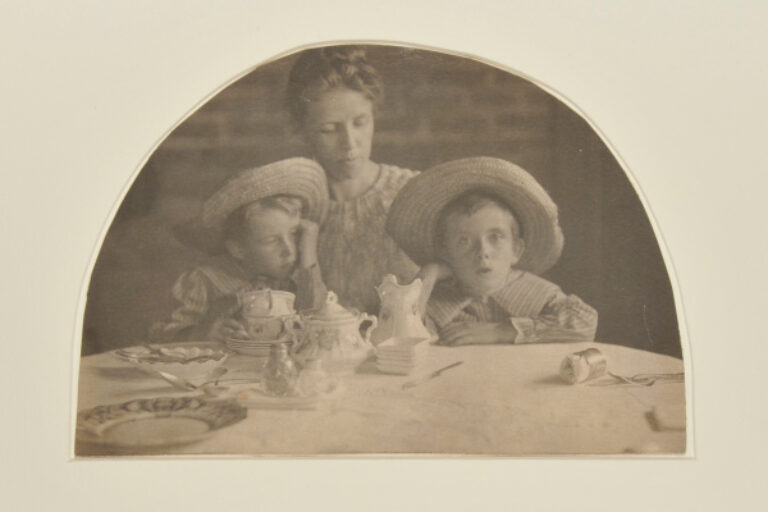 WOMAN WITH TWO BOYS