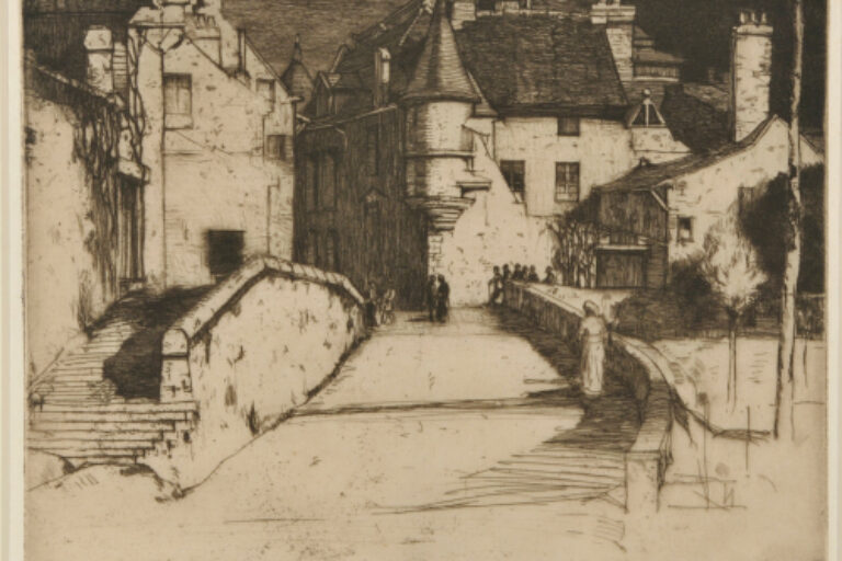 CHINON