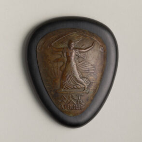 “Art War Relief” Medal