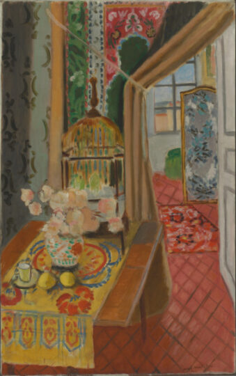 INTERIOR, FLOWERS AND PARAKEETS