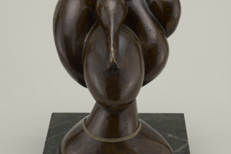 TIARI (WITH NECKLACE)