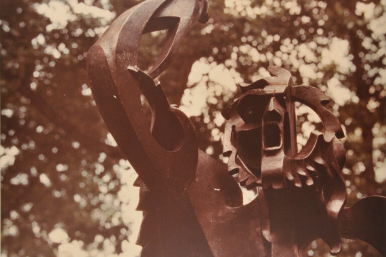 GARGALLO, THE PROPHET. PHOTOGRAPH TAKEN IN THE WURTZBURGER SCULPTURE GARDEN (ORIGINAL SITE, TIMBERLANE)