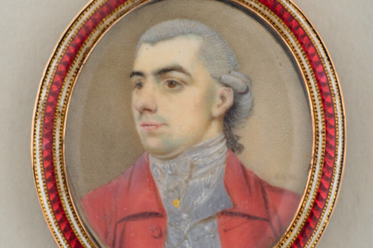 "PORTRAIT OF A GENTLEMAN" PORTRAIT MINIATURE