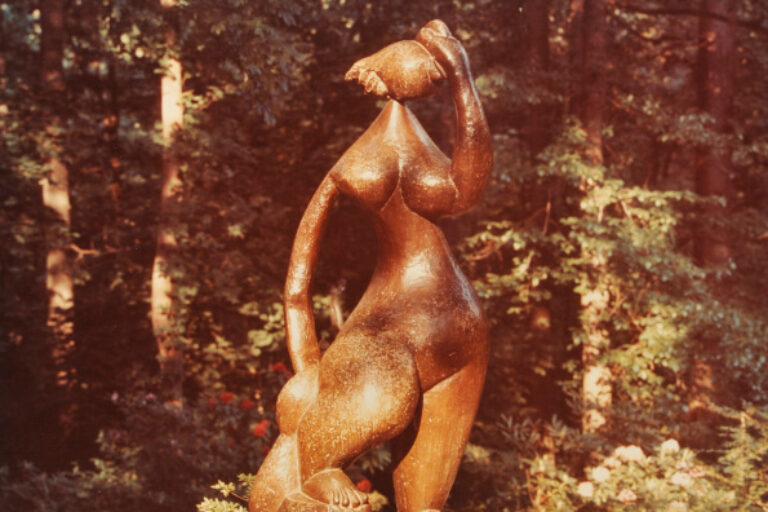 LAURENS, LARGE BATHERS. PHOTOGRAPH TAKEN IN THE WURTZBURGER SCULPTURE GARDEN (ORIGINAL SITE, TIMBERLANE)