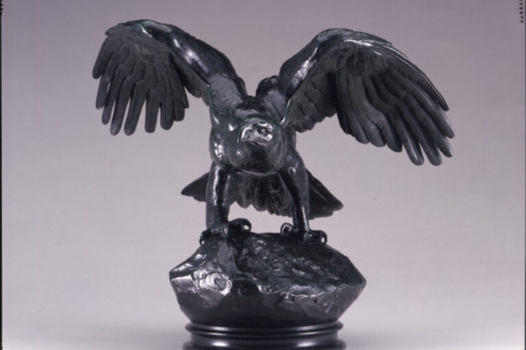 EAGLE WITH WINGS OUTSPREAD