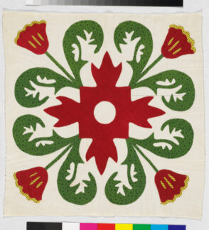 Four-Sided Tulip Design