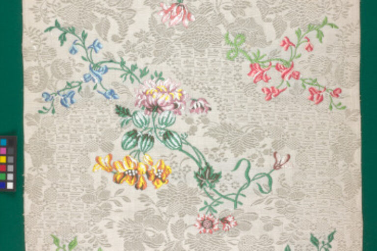 LENGTH OF BROCADED SILK TOBINE