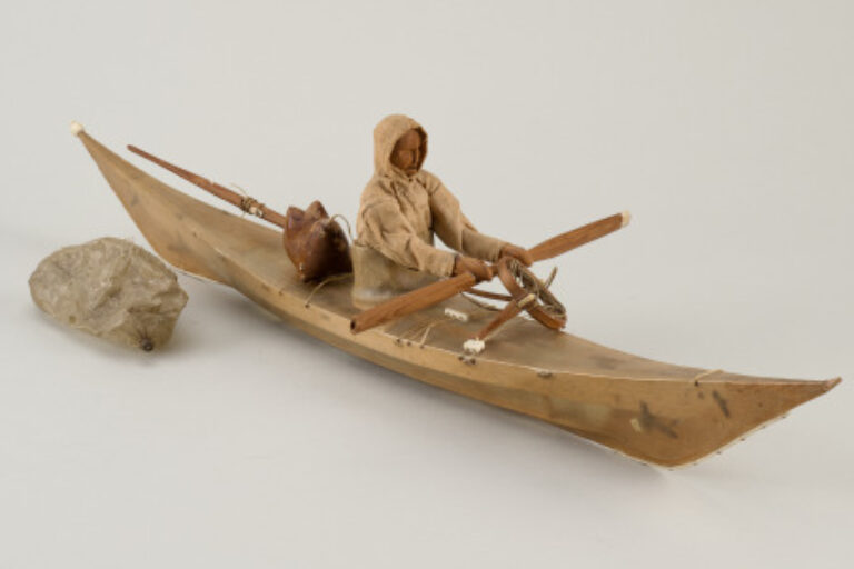 Model Kayak