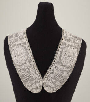 Flemish Bobbin Lace Collar