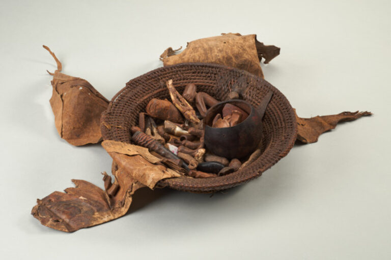 Divination Basket and Figures