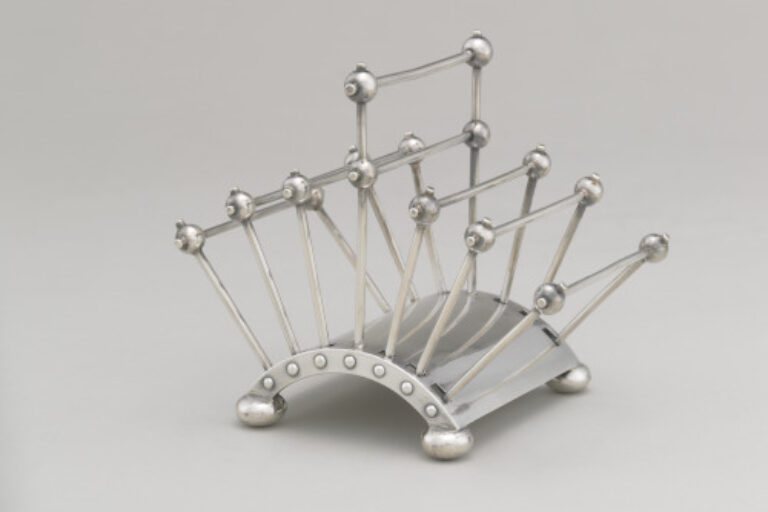 Toast or Letter Rack