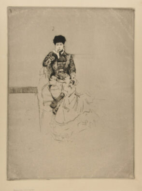 Jeune femme sur un canapé