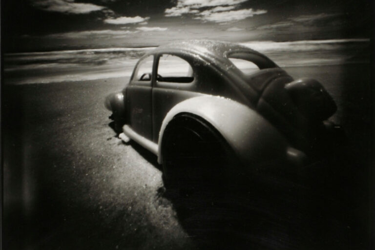 A TOY V.W.