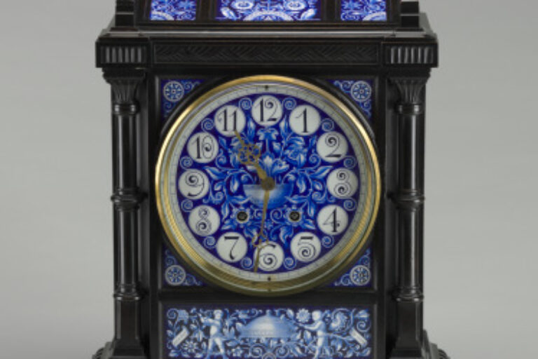 Mantel Clock