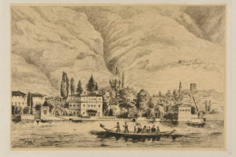 ITALIAN VILLAS ON A LAKE