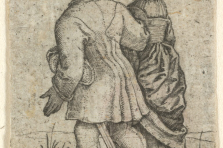 COUPLE WALKING TO THE LEFT