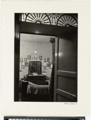Harlem 1940, Bedroom through Doorway
