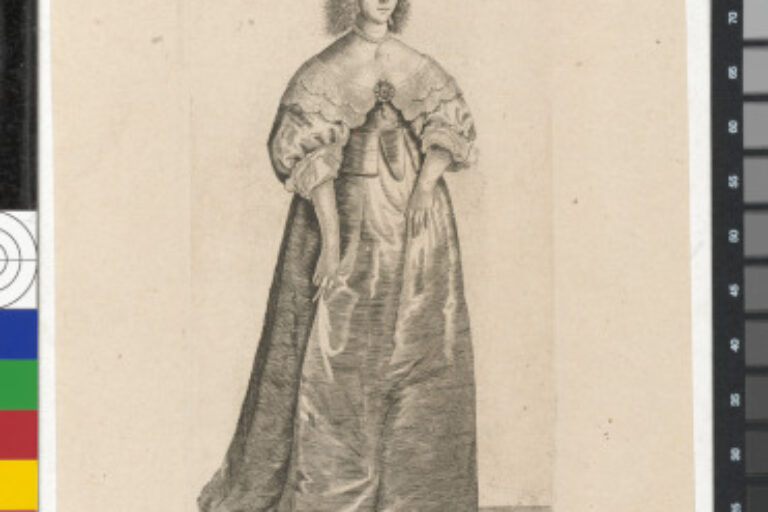 LADY WITH LARGE JEWEL