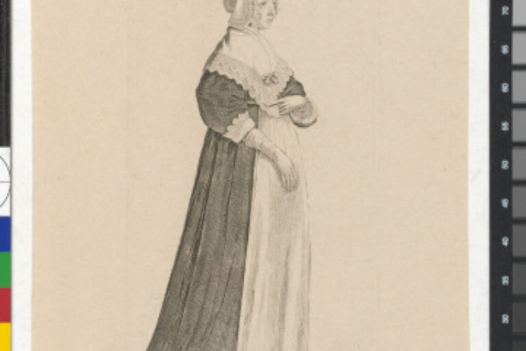 LADY WITH HIGH NECK WRAP