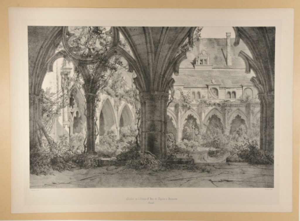Cloître de l’Abbaye St. Jean de Vignes à Soissons.