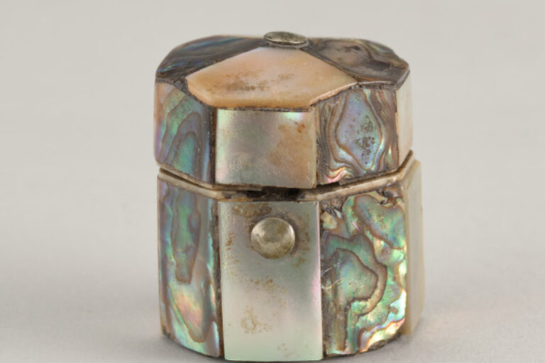Needle Box