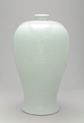 Vase with Carved Design of Boys in a Bamboo Grove