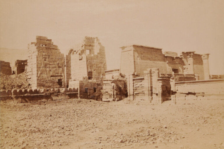 THEBES, MEDINET HABU, TEMPLE OF RAMESSES III, 19TH DYNASTY AND 18TH DYNASTY TEMPLE