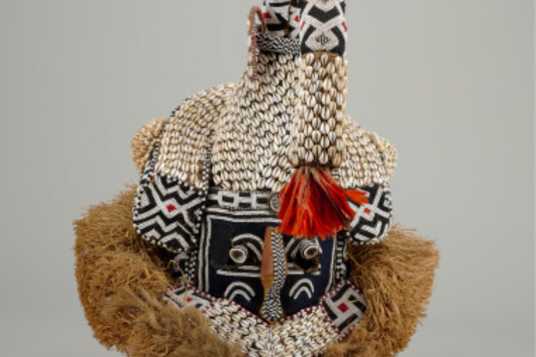 Royal Man’s Mask (Mukenga)