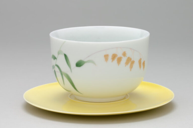 Teabowl Decorated with River Oats