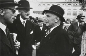 Longchamps & Detective