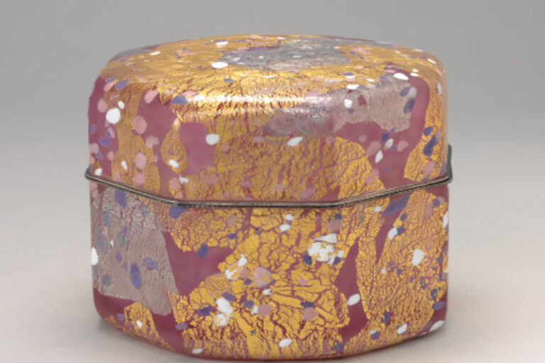 "VILLAGE OF FALLEN FLOWERS" GLASS BOX