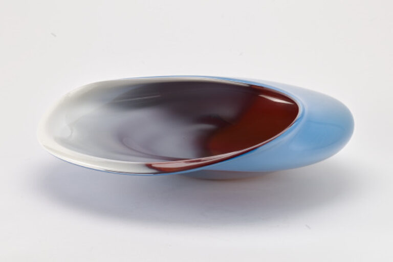 UNTITLED (BLUE/RED FOLDOVER)