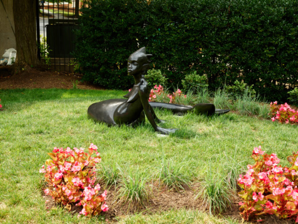 Water Woman - Image 92