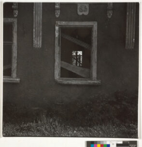 Empty Home, Chernowitz
