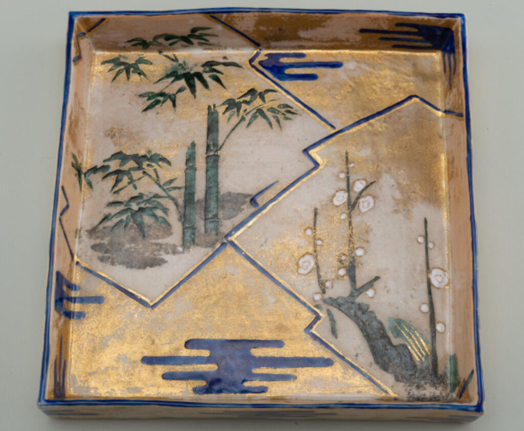 Square Dish Decorated with the ‘Three Friends of Winter’ Motif - Image 2