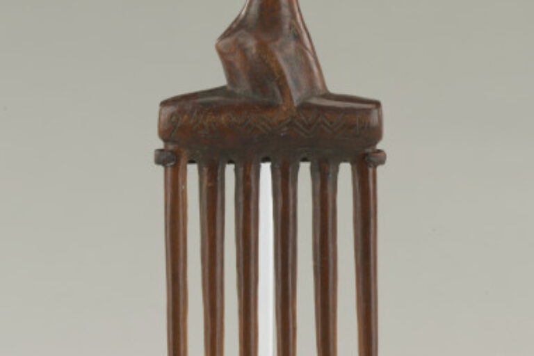 Comb