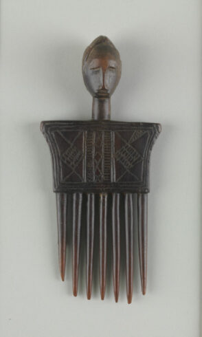 Comb
